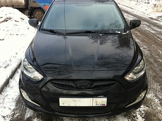 Крашеный комплект. Реснички на фары var №1 Hyundai Solaris (2010-2013) Цвет Красный TDY + УСТАНОВОЧНЫЙ КОМПЛЕКТ