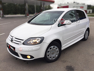 Пороги Текстурный Пластик R-Line Style VW Golf Plus I / II Поколения (2004-2014) + УСТАНОВОЧНЫЙ КОМПЛЕКТ