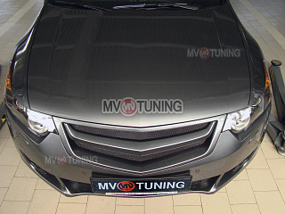 Решетка радиатора "Sport" (СЕТКА В КОМПЛЕКТЕ) var №3 Honda Accord 8 (VIII) / Acura TSX (CU/CW) (2008-2010) + УСТАНОВОЧНЫЙ КОМПЛЕКТ