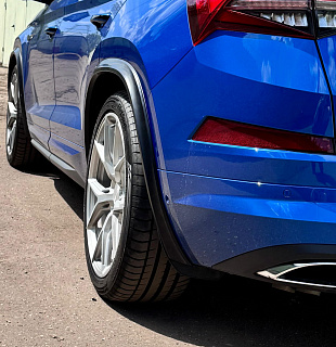 Расширители арок для Skoda Kodiaq (2016-2024) Текстурный(окрашенный) вариант + установочный комплект.
