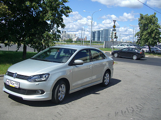 Пороги Volkswagen Polo Sedan (2010 - 2020) Текстурный Пластик + УСТАНОВОЧНЫЙ КОМПЛЕКТ