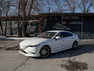 Решетка радиатора Mazda 6 комплектация №2 (решетка в сборе) / Atenza GJ (2015 - 2018)