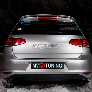 BLACKOUT EDITION. Спойлер в стиле GTI крашенный Черный глянец VW Golf 7 VII (2013 - 2020)