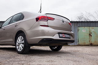 Имитация насадок глушителя (выхлопа) ПОД ОКРАСКУ для VW Polo Liftback 2020 - 2023