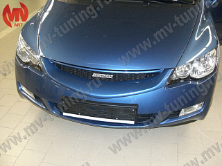 Решетка радиатора(СЕТКА В КОМПЛЕКТЕ) "Mugen Style" Honda Civic 4D (2006-2009) + УСТАНОВОЧНЫЙ КОМПЛЕКТ