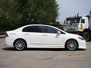 Пороги INGS Extreem Honda Civic 4D (2006-2012)