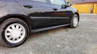 Пороги Текстурный Пластик R-Line Style VW Golf Plus I / II Поколения (2004-2014) + УСТАНОВОЧНЫЙ КОМПЛЕКТ