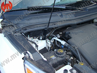 Упор капота Ford Explorer V (2010 по н.в.)