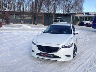 Решетка радиатора Mazda 6 GJ (2015 - 2018) комплектация с защитным экраном для адаптивного радара круиз контроля 