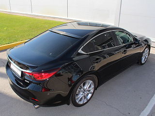 Козырек на стекло var №2 Mazda 6 / Atenza GJ и GL (2012 - 2023) + УСТАНОВОЧНЫЙ КОМПЛЕКТ