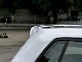 BLACKOUT EDITION. Спойлер в стиле GTI крашенный Черный глянец VW Golf 7 VII (2013 - 2020)