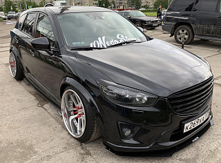Крашеный комплект. Реснички на фары var №2 Mazda CX-5 (2011-2016) Цвет Черный 41W + УСТАНОВОЧНЫЙ КОМПЛЕКТ