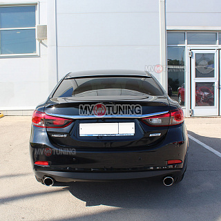 BLACKOUT EDITION Козырек на стекло (черный глянец) var №2 Mazda 6 / Atenza GJ и GL (2012 - 2023) + УСТАНОВОЧНЫЙ КОМПЛЕКТ