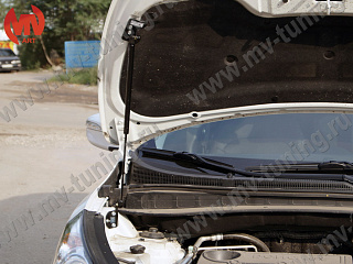 Упор капота Hyundai IX35 (1st generation) 2010-2015